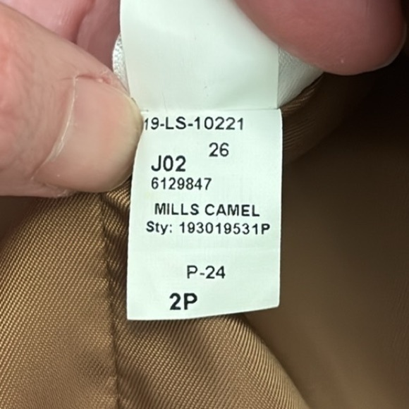 Talbots Petite Classic 2 Button Wool Blend Blazer Size 2P Camel Tan Notch Collar - Picture 9 of 9